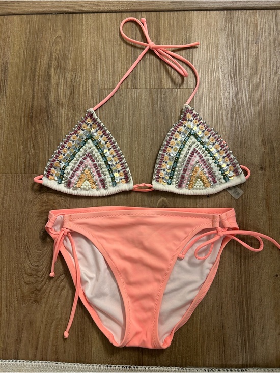 Victoria's Secret Other - Victoria's Secret Coral Triangle Bikini Top with Tie Straps